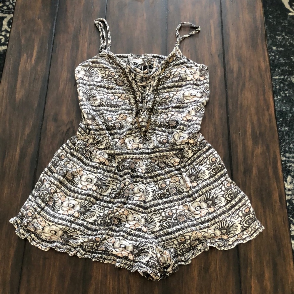 American Eagle romper